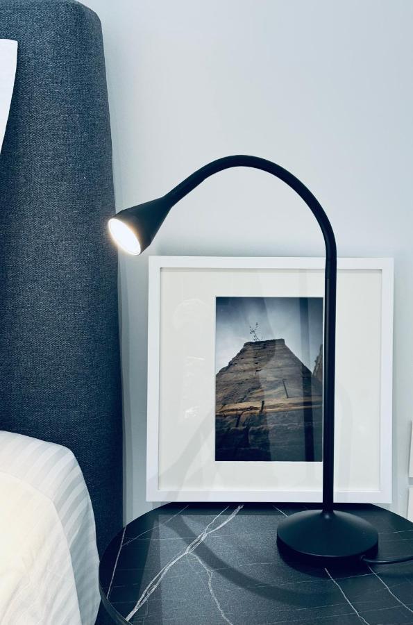 Stylish Central Superior Bedroom In Kolonaki Атина Екстериор снимка